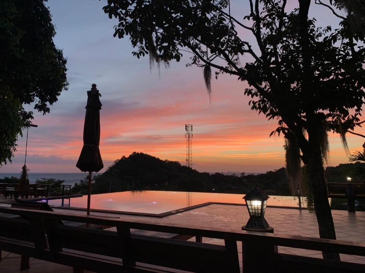 Puteri Lanta Family Villas Ko Lanta Exteriör bild