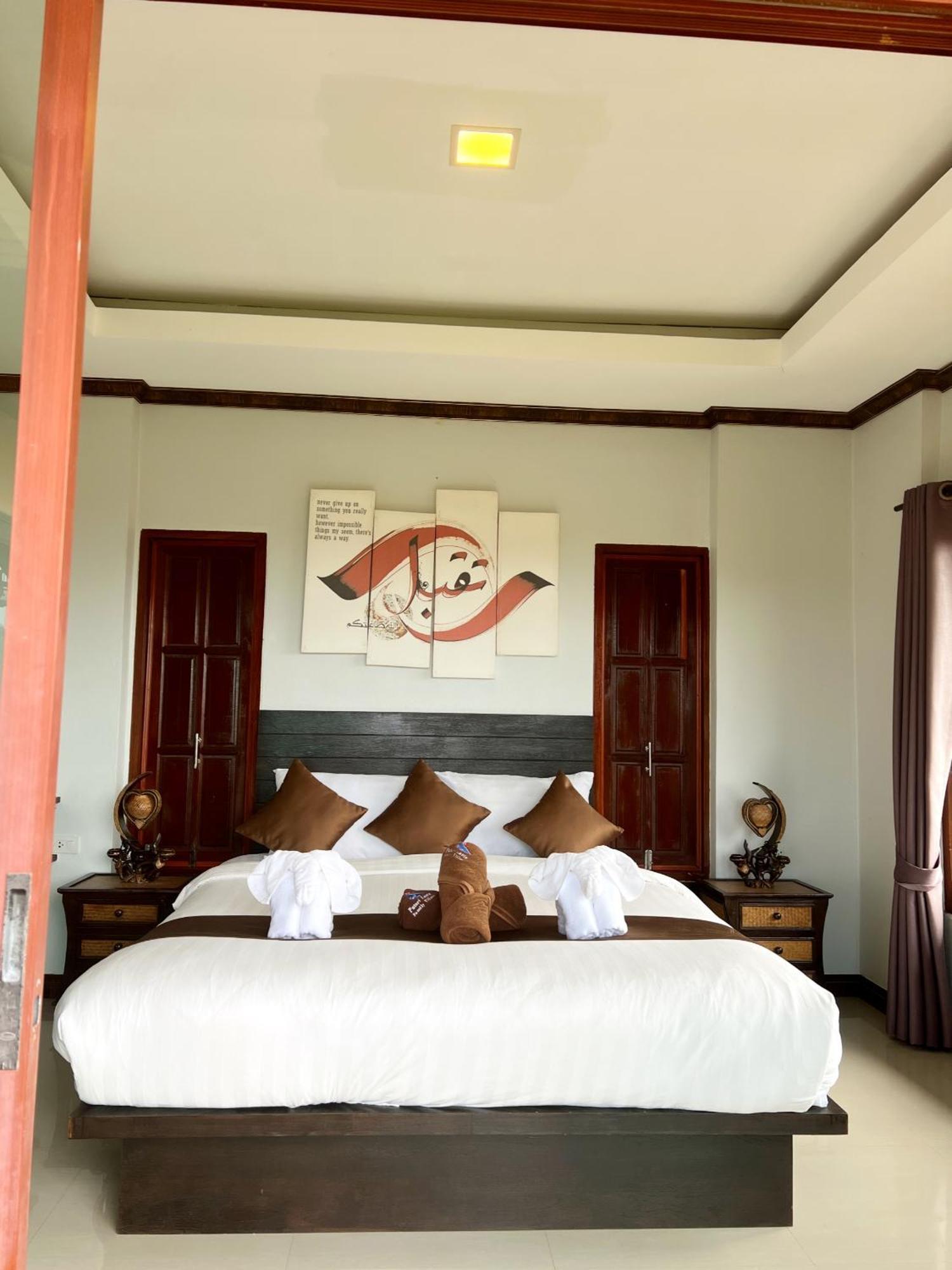 Puteri Lanta Family Villas Ko Lanta Exteriör bild