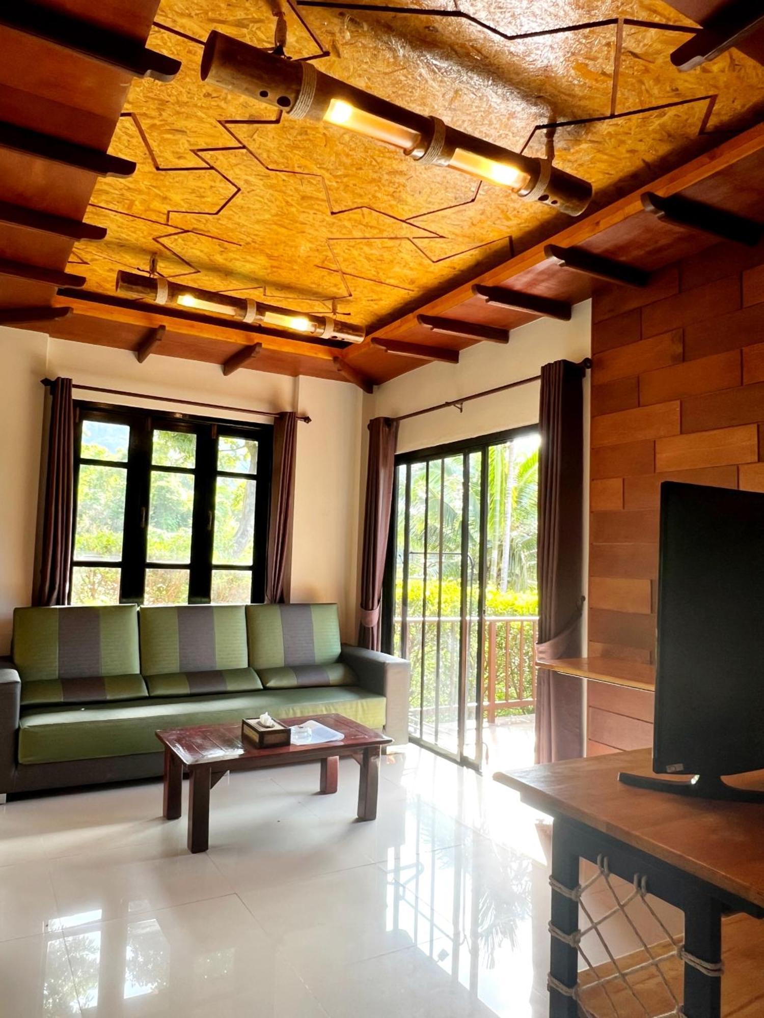 Puteri Lanta Family Villas Ko Lanta Rum bild